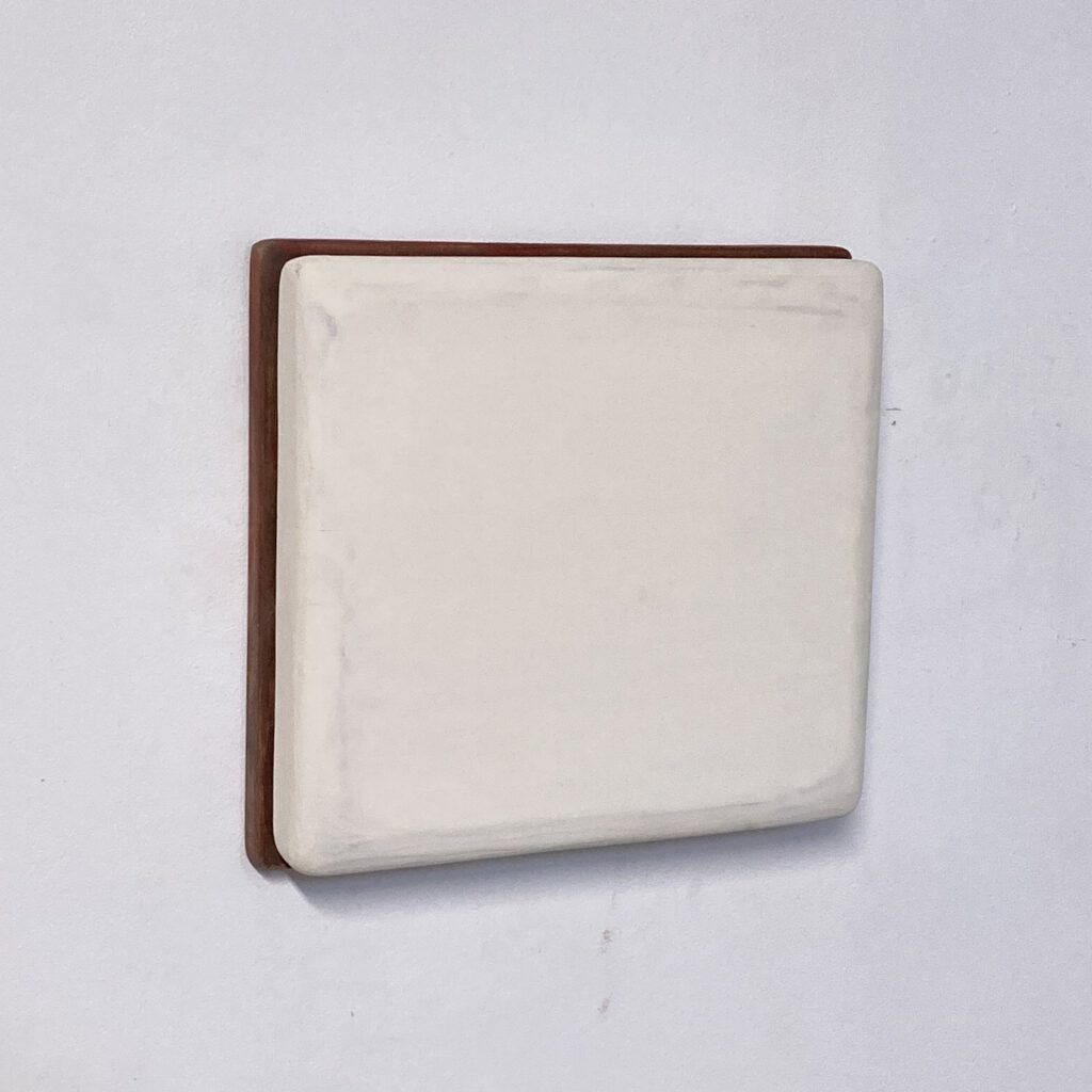 Round Corners, Round Edges